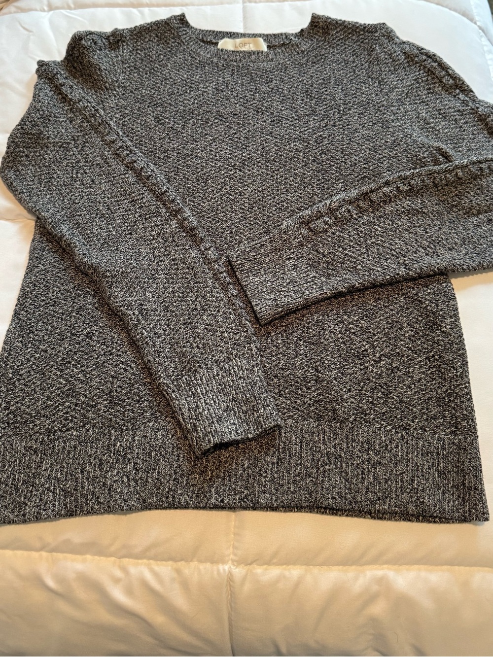 LOFT Women’s Textured Gray Crewneck Sweater